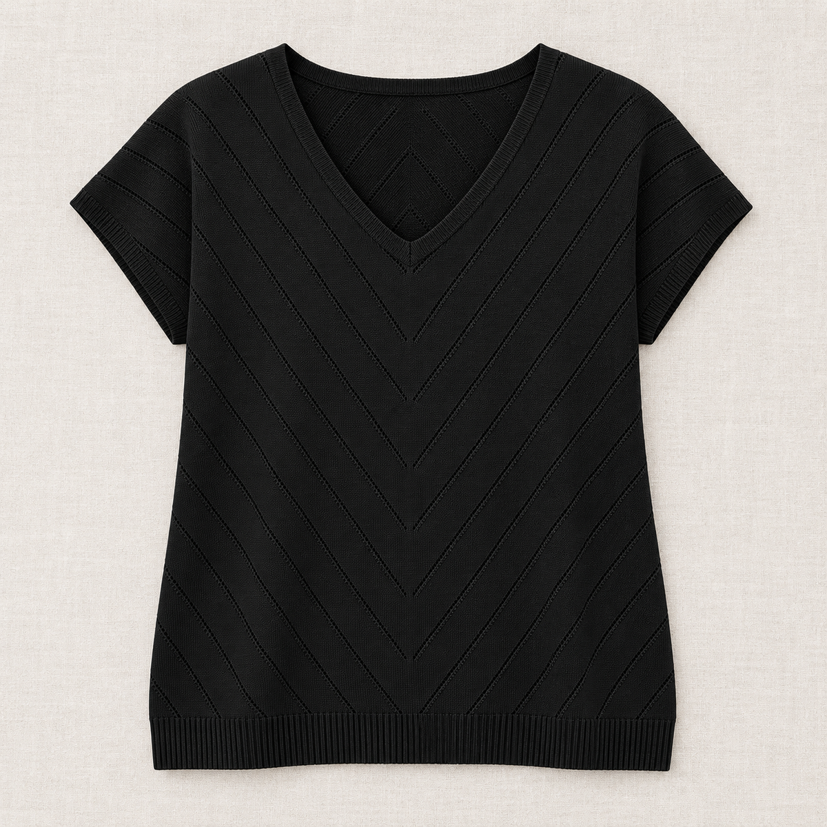 Women's V-Neck Short Sleeve Chevron Knit Top